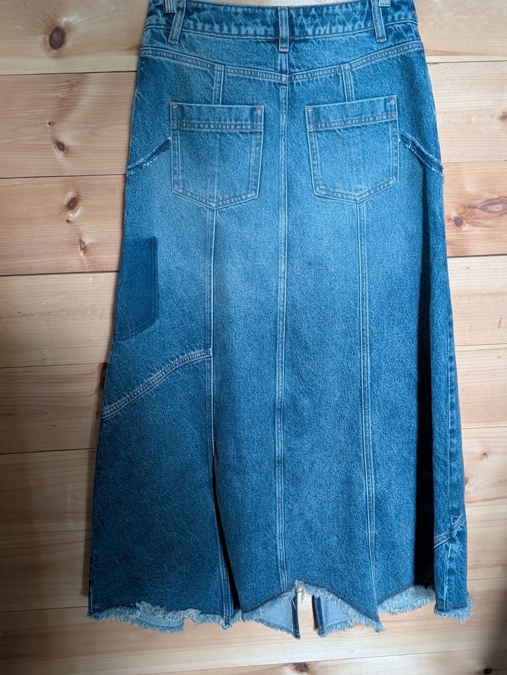 Pilcro Reworked Blue Denim Skirt, Sample Piece, 27..New - Picture 5 of 5